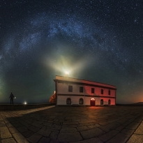 Lighthouse & milky way